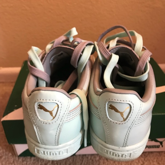 Puma Suede Classic Sneakers - Picture 3 of 4